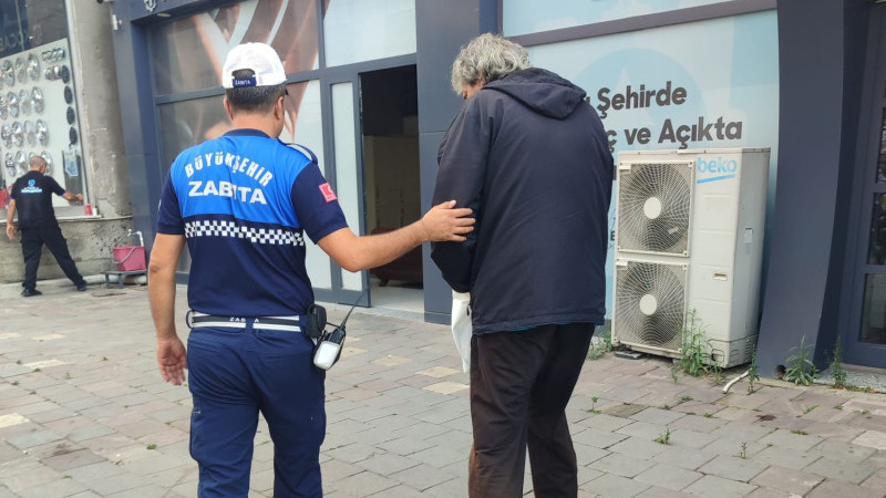 Gebze'de Evsiz Vatandaşa Ev Oldu