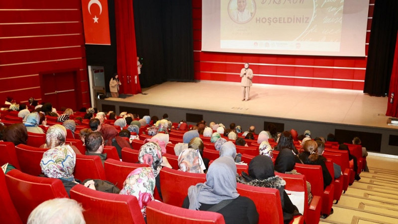 Gebze Belediyesi’nden “Pratik Diksiyon” Söyleşisi