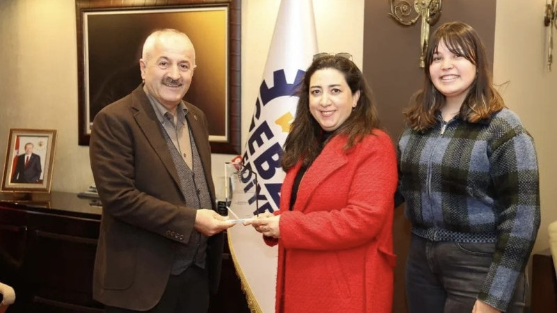  Kirazpınar Sağlık Ocağı Çalışanlarından Başkan Büyükgöz’e Ziyaret