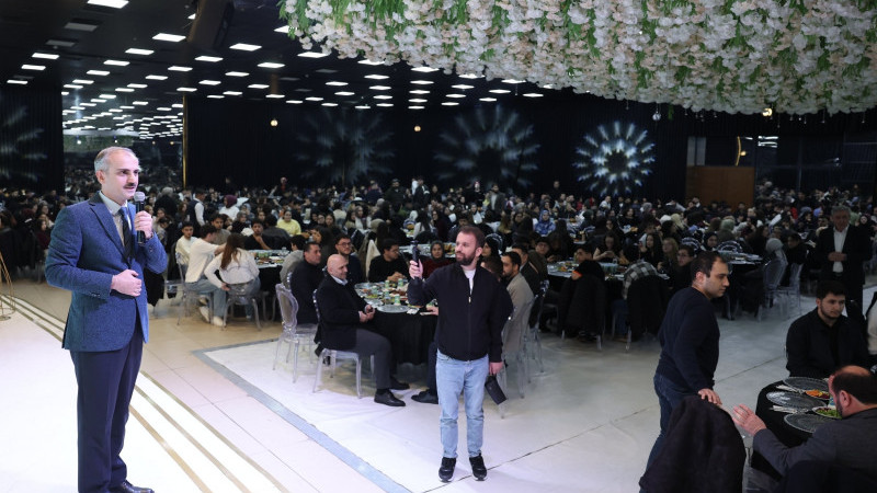 Başkan Çiftçi’den, gençlik iftarında gençlere müjde