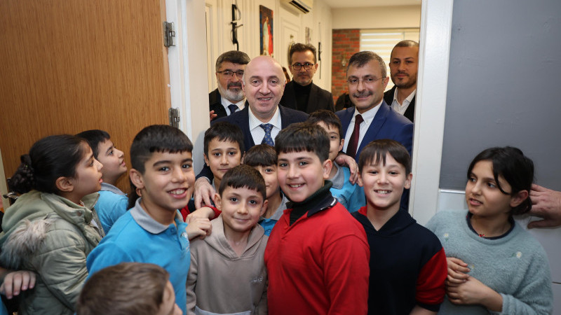 Darıca’da haftanın ilk dersi Başkan Bıyık’ın ziyaretiyle başlıyor