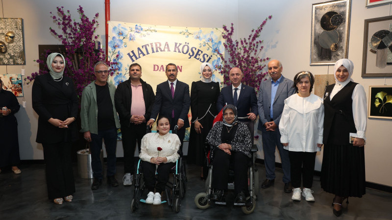Engelsiz yetenekler eserleriyle hayran bıraktı