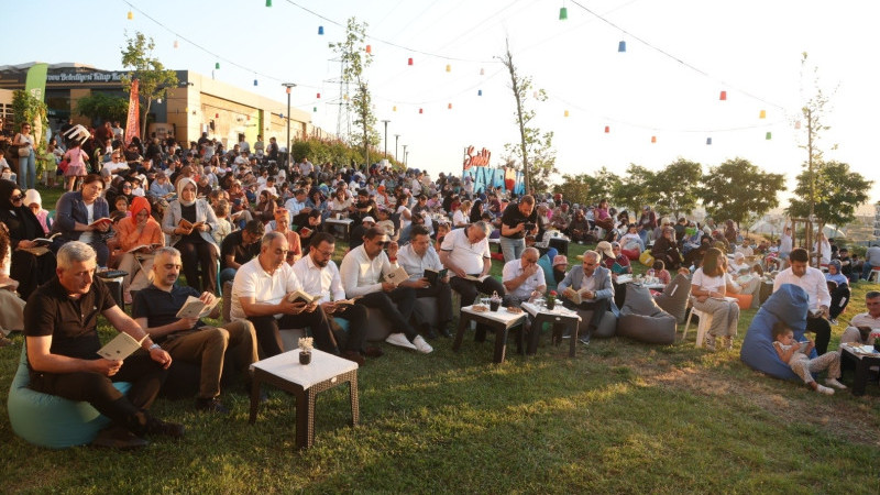 Çayırovalı kitapseverler, Çayırova Okuyor’ projesinin finalinde buluştu