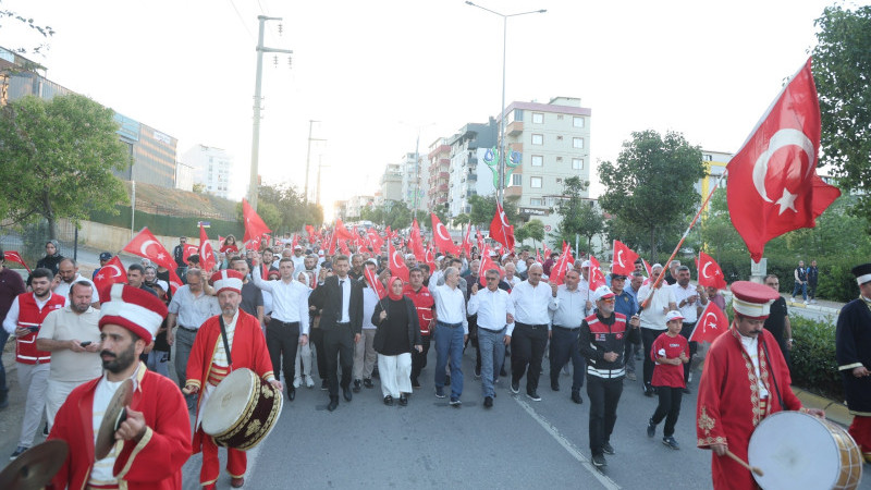 Çayırova, 15 Temmuz’da tek yürek oldu
