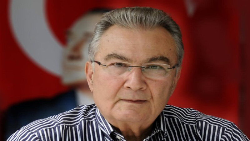 CHP eski Genel Başkanı Deniz Baykal Vefat Etti