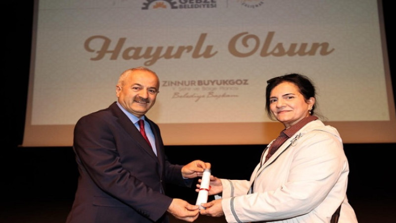 Balçık ve Pelitli’de Hak Sahiplerine Tapular Başkan Büyükgöz'den