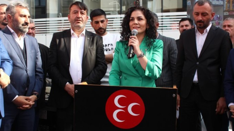 Yudum Kaşıkçı'dan görkemli SKM açılışı