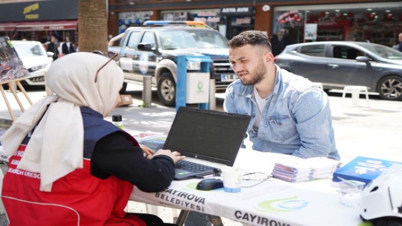 Çayırova Gönüllüler İçin Stant Açtı!
