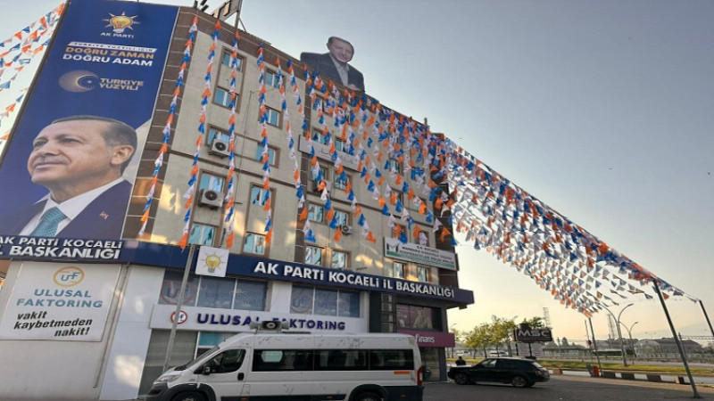 AK Parti, engelli vatandaşlar için mobil ekip kurdu