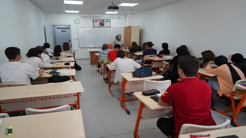 Çayırova'da Yaz Okulu Kayıtları Başlıyor