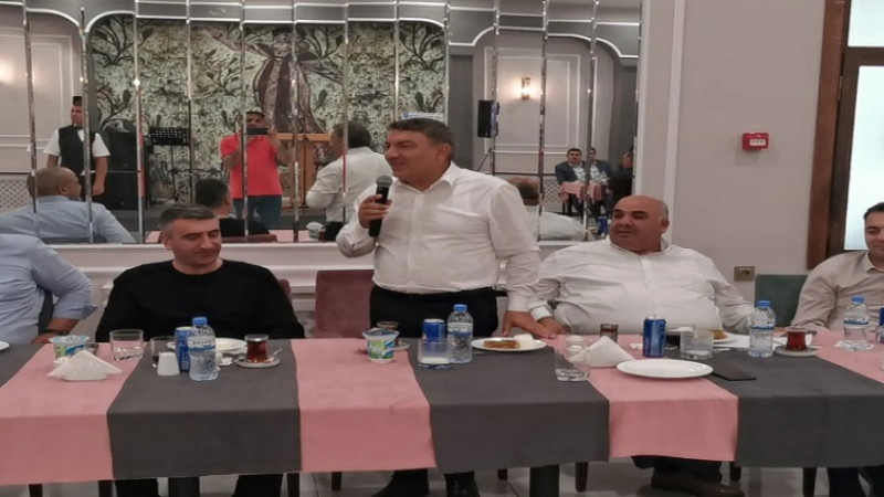 Şayir, Deprem Bölgesinde Esnaf ve Muhtarlarla Buluştu