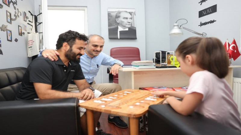 Başkan Çiftçi, Halkla İç İçe