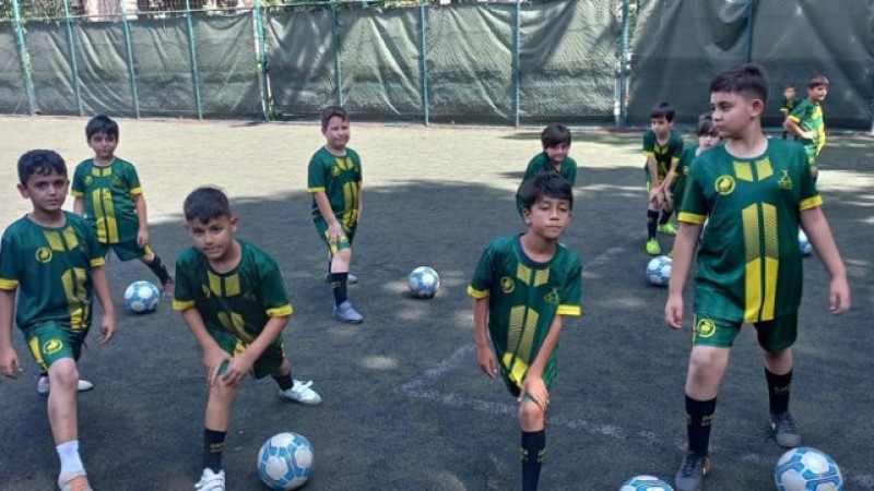 Darıca Yaz Spor Okulları’nda Eğitimler Devam Ediyor