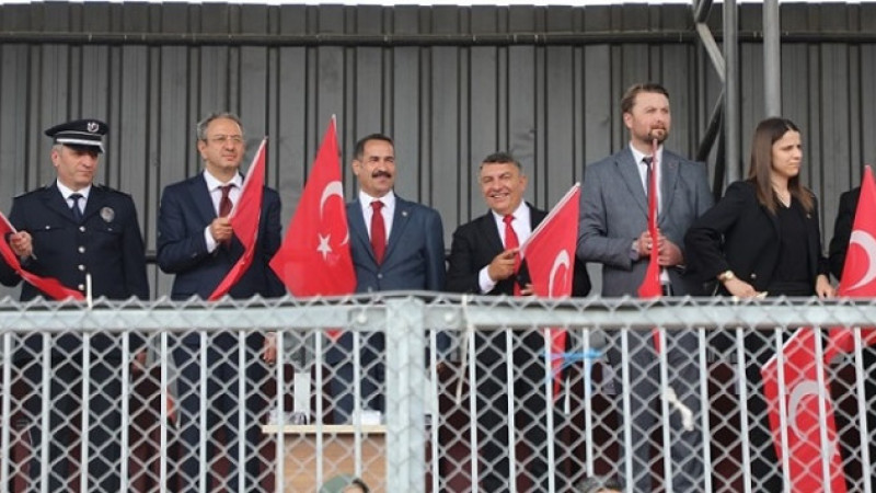 Dilovası’nda 100. Yıl Coşkusu 