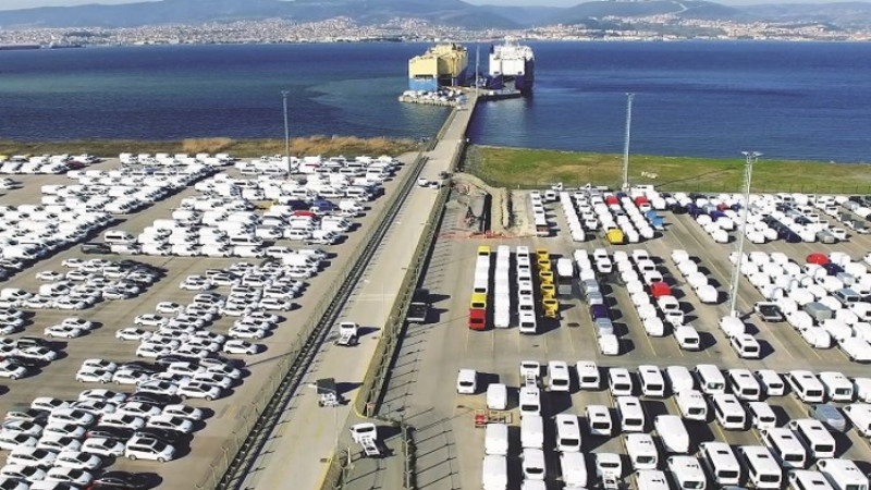 Otomotiv Sanayisi Üretimde, İhracatta ve Pazarda Arttı