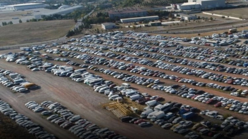 Devlet Binlerce Hacizli Aracı Satışa Çıkarıyor!