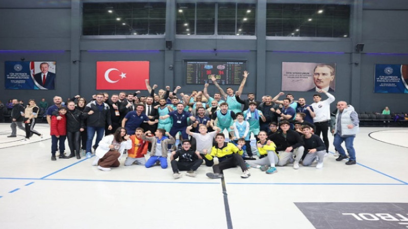Çayırova Belediyesi, ligin ilk yarısını galibiyetle kapattı