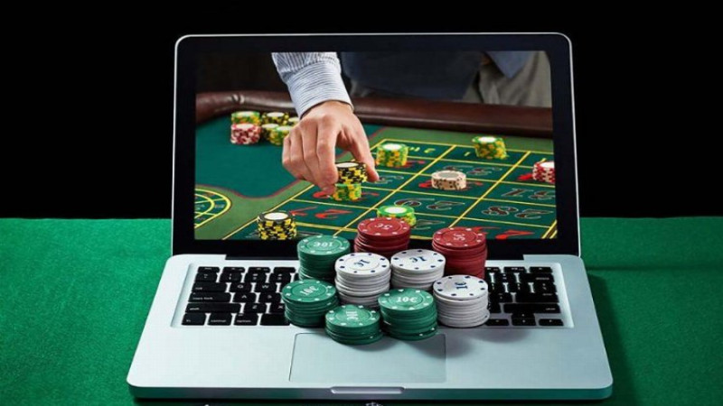 Online Kumar ve Bahis, Yuvaları Yıkıp Ocakları Söndürüyor!