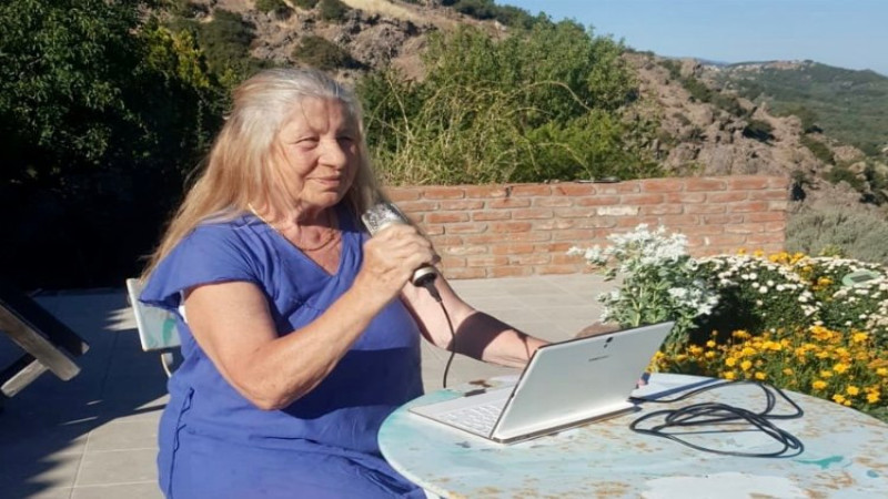 Usta sanatçı Ayla Algan Vefat Etti