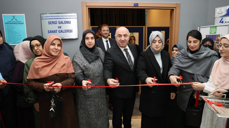 Darıca’da Kutsal Emanetler Sergisi Açıldı