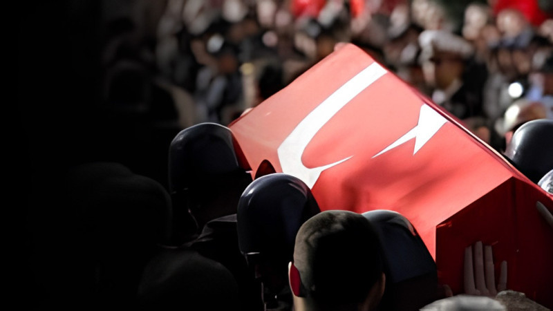 ŞEHİDİMİZ VAR!