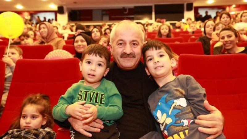 Gebze'de karne şenlikleri sürüyor