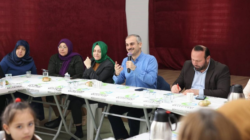 Başkan Çiftçi, bilgi evi velileriyle bir araya geldi