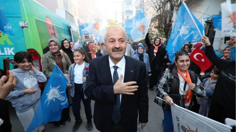 Başkan Adayı Büyükgöz’e  Gaziler’de Coşkulu Karşılama