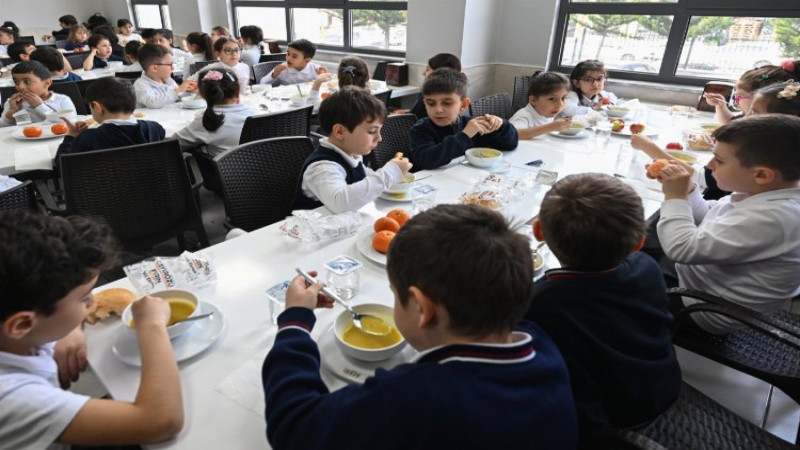 Okul Kantinlerinde 'Çorba ve Meyve Günü'