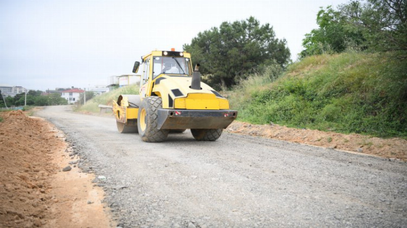 Çayırova Fen İşleri ekiplerinden hummalı çalışma