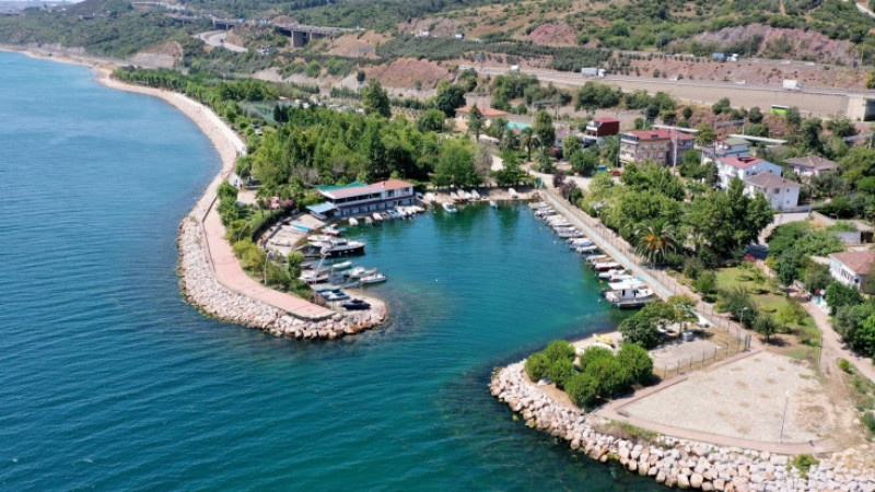 Dilovası'nda Tavşancıl Sahil Parkı yenileniyor