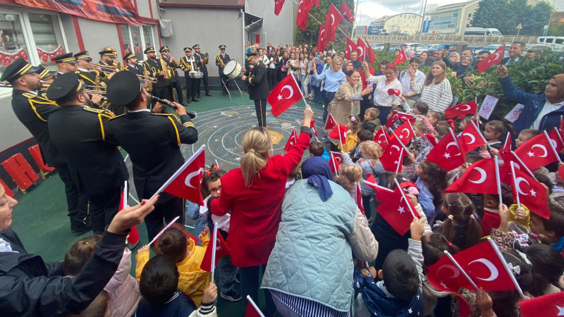 Bilgi Köprüsü Eğitim Kurumları’nda 101. Yıl Cumhuriyet coşkusu