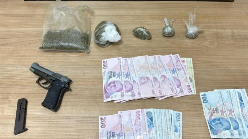4 Zehir Taciri Tutuklandı!