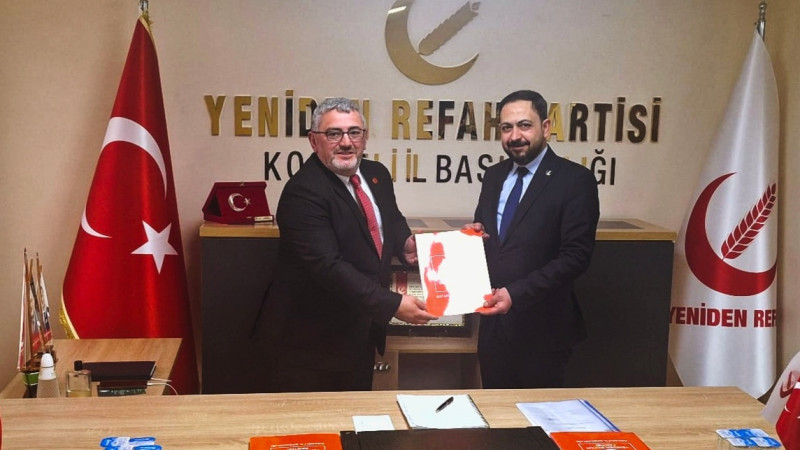 YRP Darıca'da Başkan Fatih Mehmet Çakır Güven Tazeledi!
