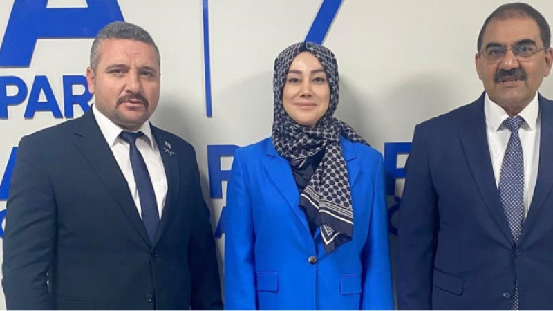 Arzu Arslan, Anahtar Parti’de Yeniden Büyük Türkiye İçin Bu Yoldayım