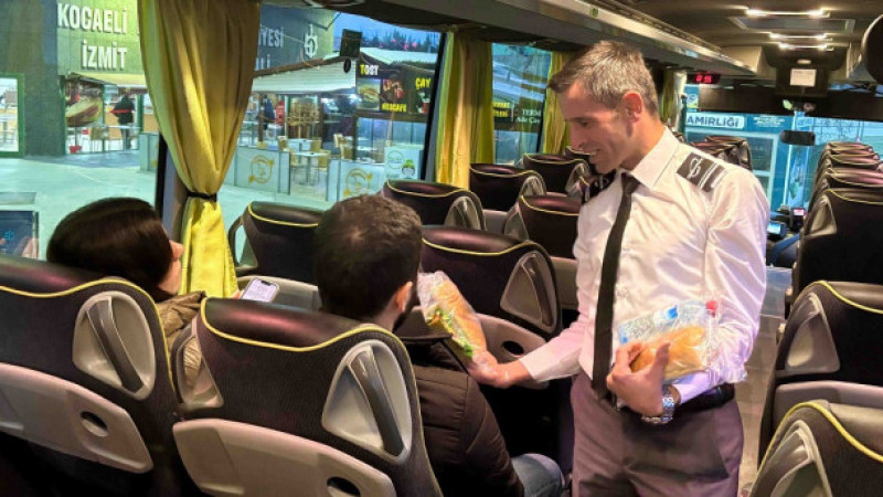 Kocaeli Büyükşehir, Ramazan’da kalplere dokunuyor