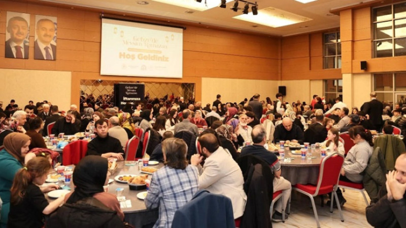 Başkan Büyükgöz;  Şehit Aileleri ve Gazileri İftarda Ağırladı 