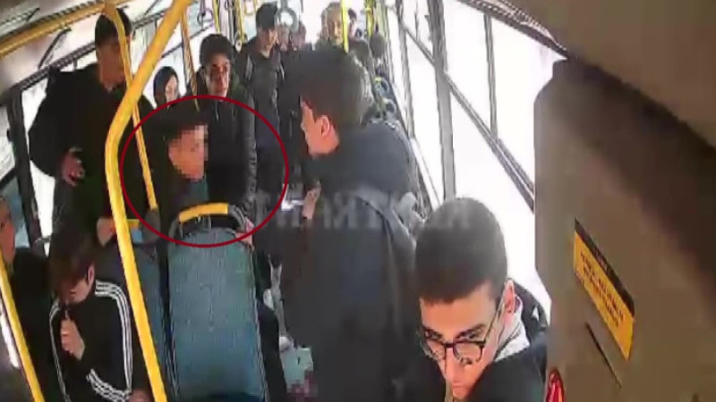 Darıca'da Okul çıkışı çıkan kavgada 2 lise öğrencisi birbirini bıçakladı
