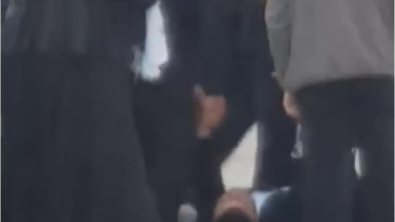 Düğün öncesi yumruklu kavga kameraya yansıdı
