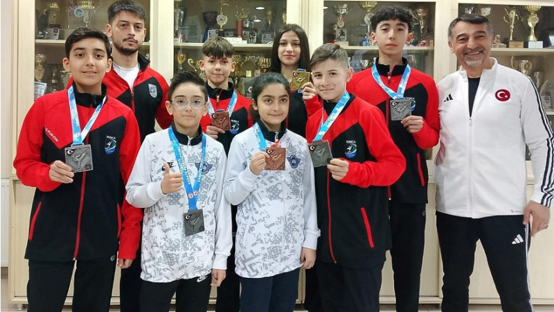 Darıca'nın minik sporcuları Türkiye Şampiyonası’na damga vurdu!