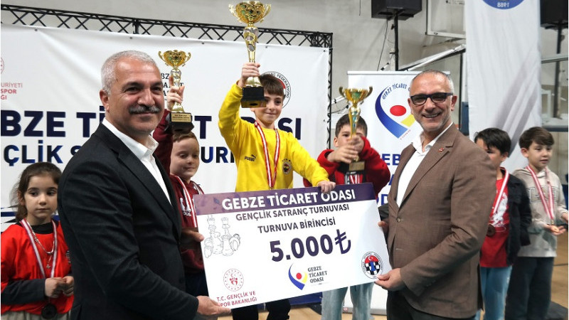 Gebze’de Gençler Satrançta Buluştu