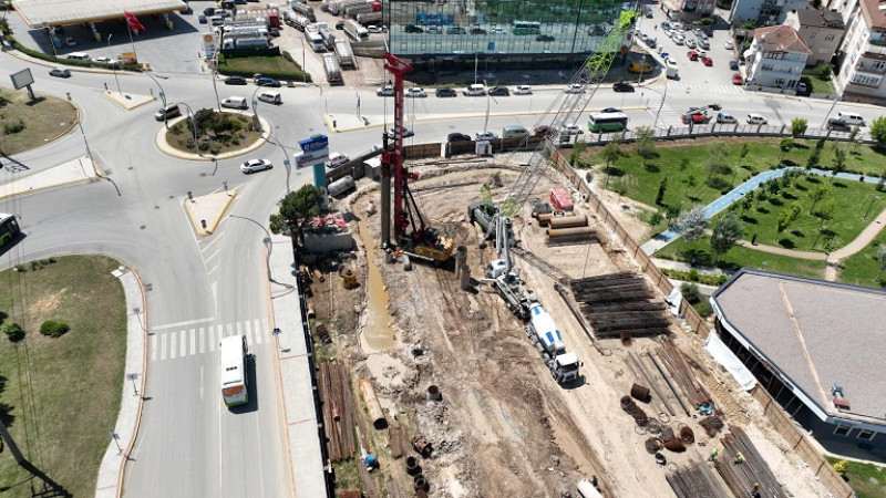 Körfezray Metro projesi hız kesmiyor