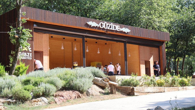 Cuma Köy Mesire Alanına “Güzide Orman Kafe” Açıldı