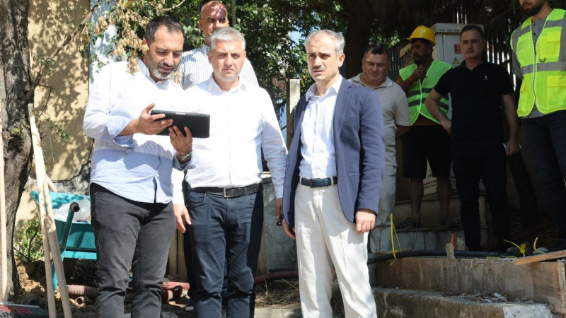 Başkan Çiftçi, e-sınav merkezi ve santral binası inşaatlarını inceledi