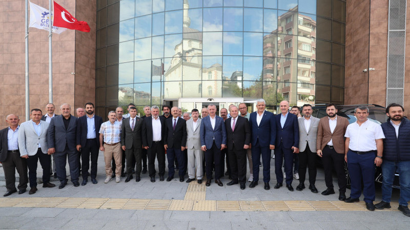 Başkan Büyükakın, Gebzeli servisçilerle buluştu