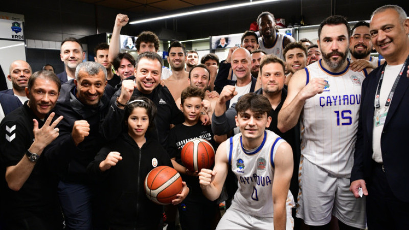 Çayırova Belediyesi, iLab Basketbol’u farklı geçti