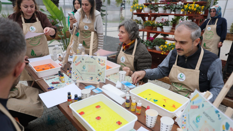 Bahçem Çayırova'da 'Toprak ve Sanat' atölyesi etkinliği gerçekleştirildi