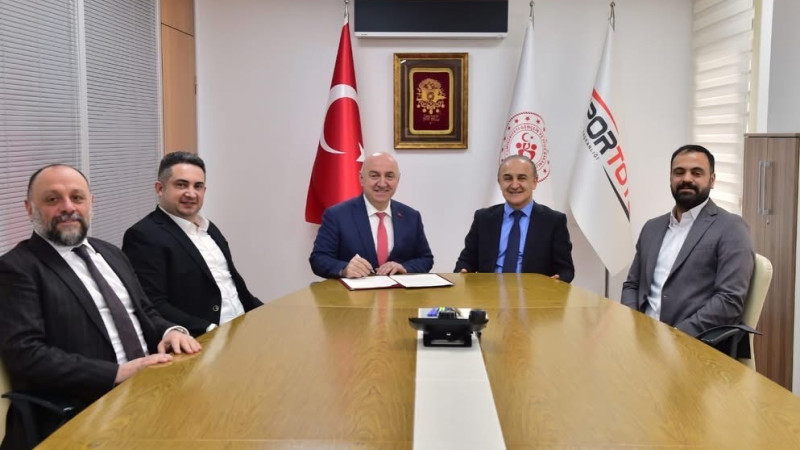 Darıca Spor Köyü için imzalar atıldı