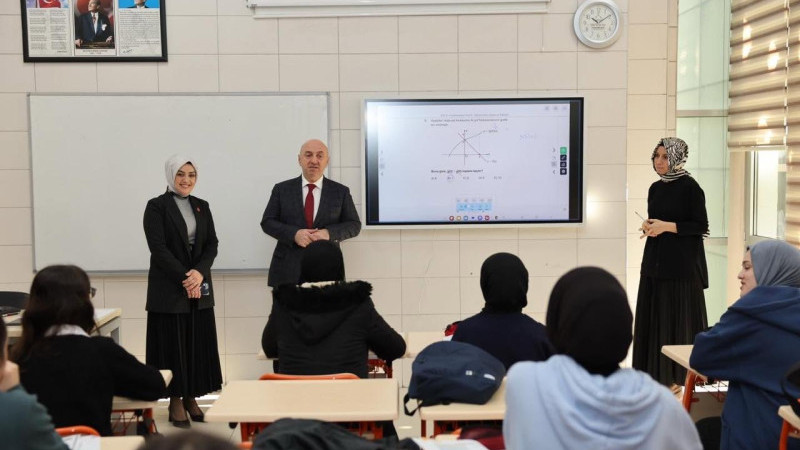 Darıca’da Öğrencilerin Eğitim Yolculuğunda KİGEM Desteği