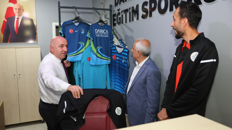 Darıca’da gençler sporla geleceğe hazırlanıyor